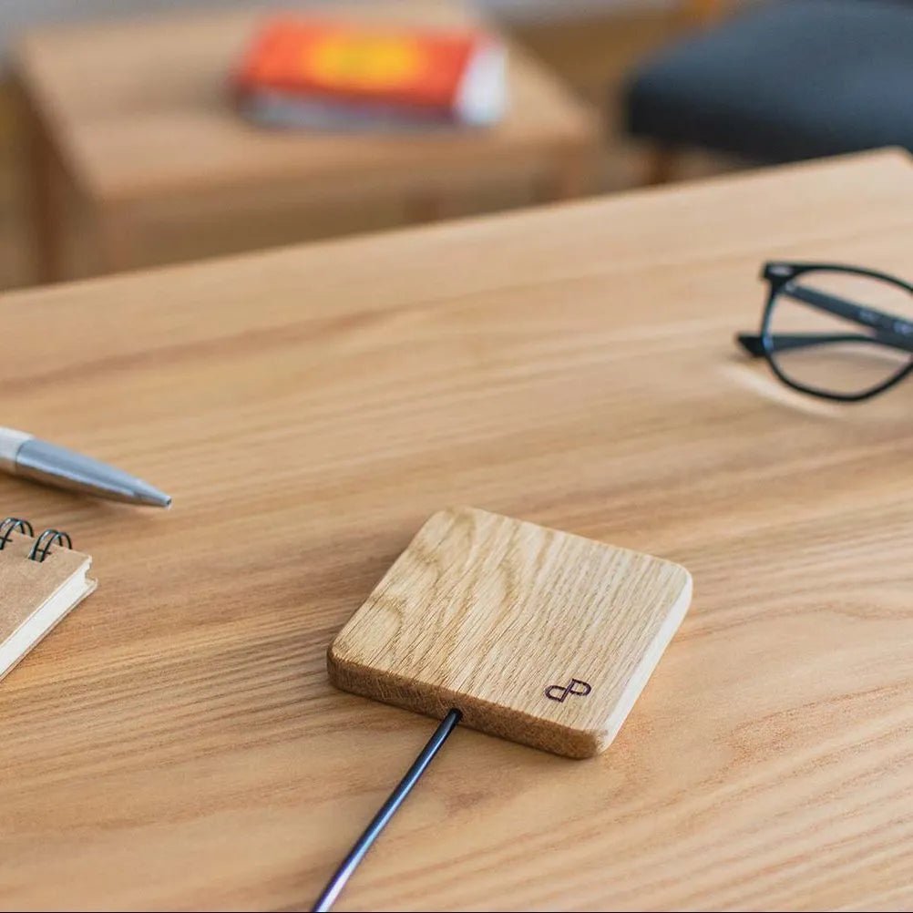 Handcrafted Wooden Wireless Charger - Sweet home fitting